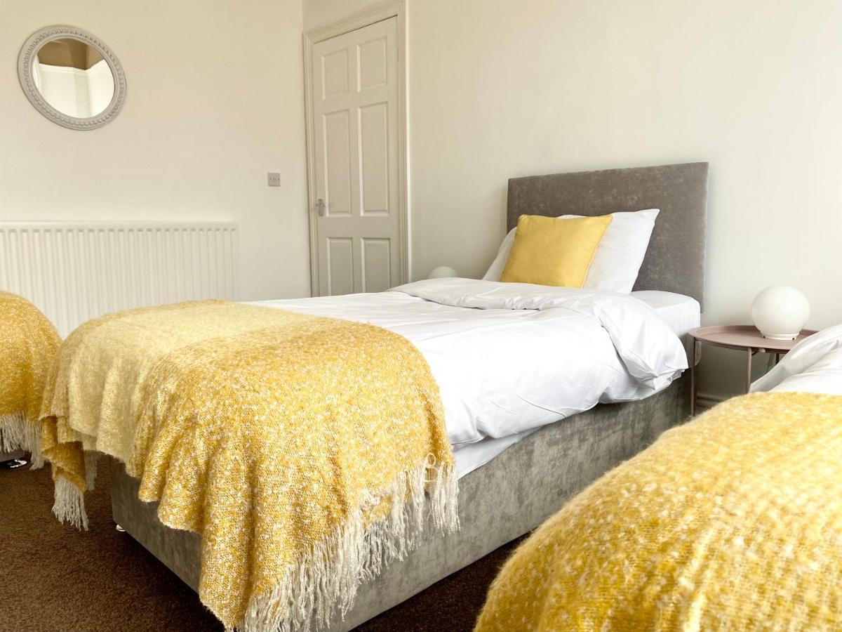 3 Queen Alexandra Road Apartment *
